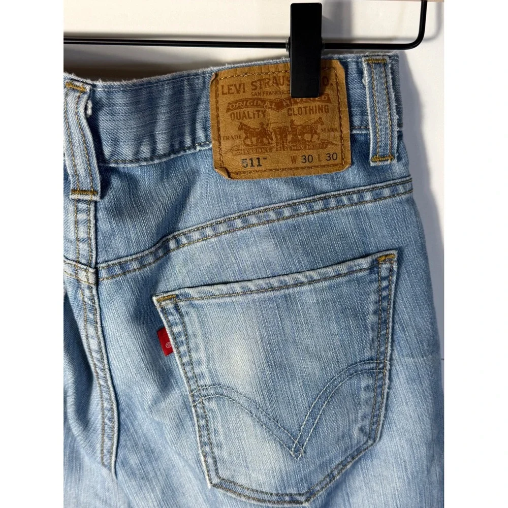 Levis 511 Slim Fit Jeans Mens 30x30 Light Wash Blue Denim Pants 04511-1472